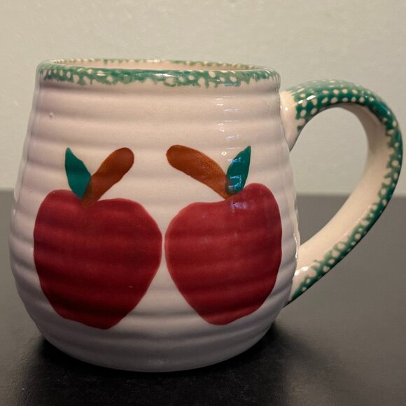 Set of 2 Red Apple w/ Green Spongeware Ribbed Off-White Ceramic Mugs ~ Rustic - Picture 9 of 9